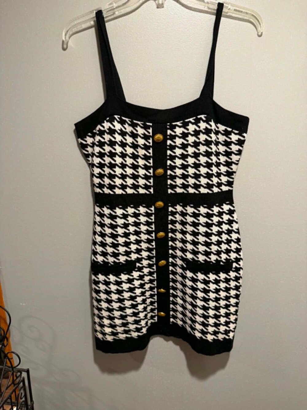 Coco & Shay Mini Dress Medium